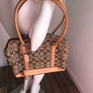 Coach Tan Signature Satchel AUTHENTIC - Item# L0R-6097